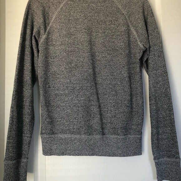 Roots- classic cabin Crew sweatshirt - Picture 5 of 5